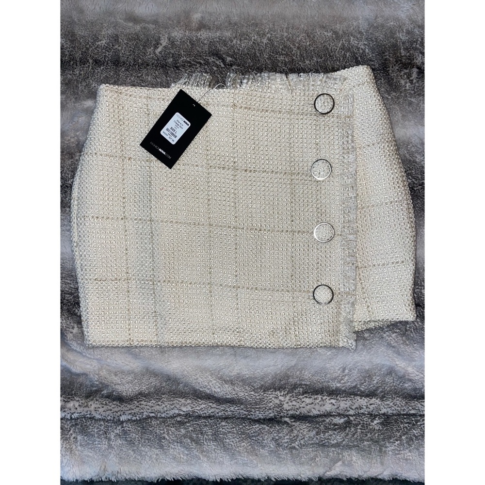 Fashion nova chic skirt